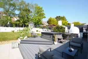 Photo 9- click for photo gallery